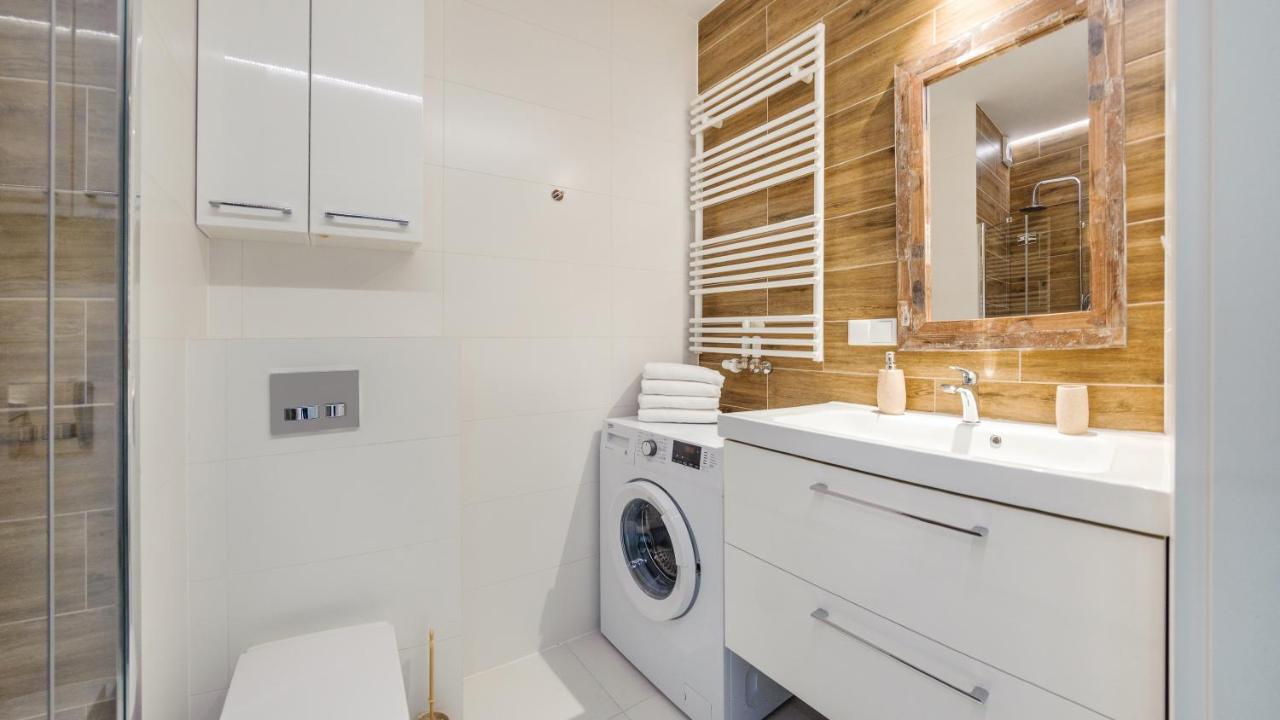 Garden Gates Apartments By Sun & Snow With Roof Terrace غدانسك المظهر الخارجي الصورة