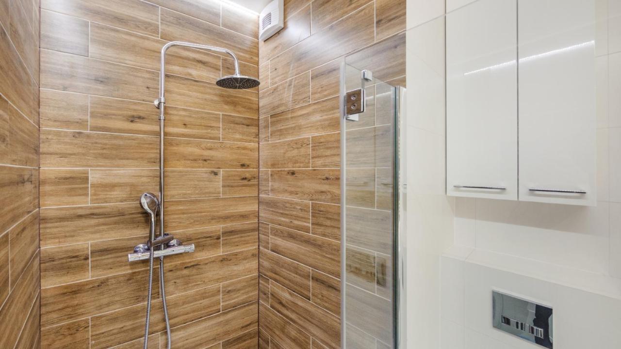 Garden Gates Apartments By Sun & Snow With Roof Terrace غدانسك المظهر الخارجي الصورة